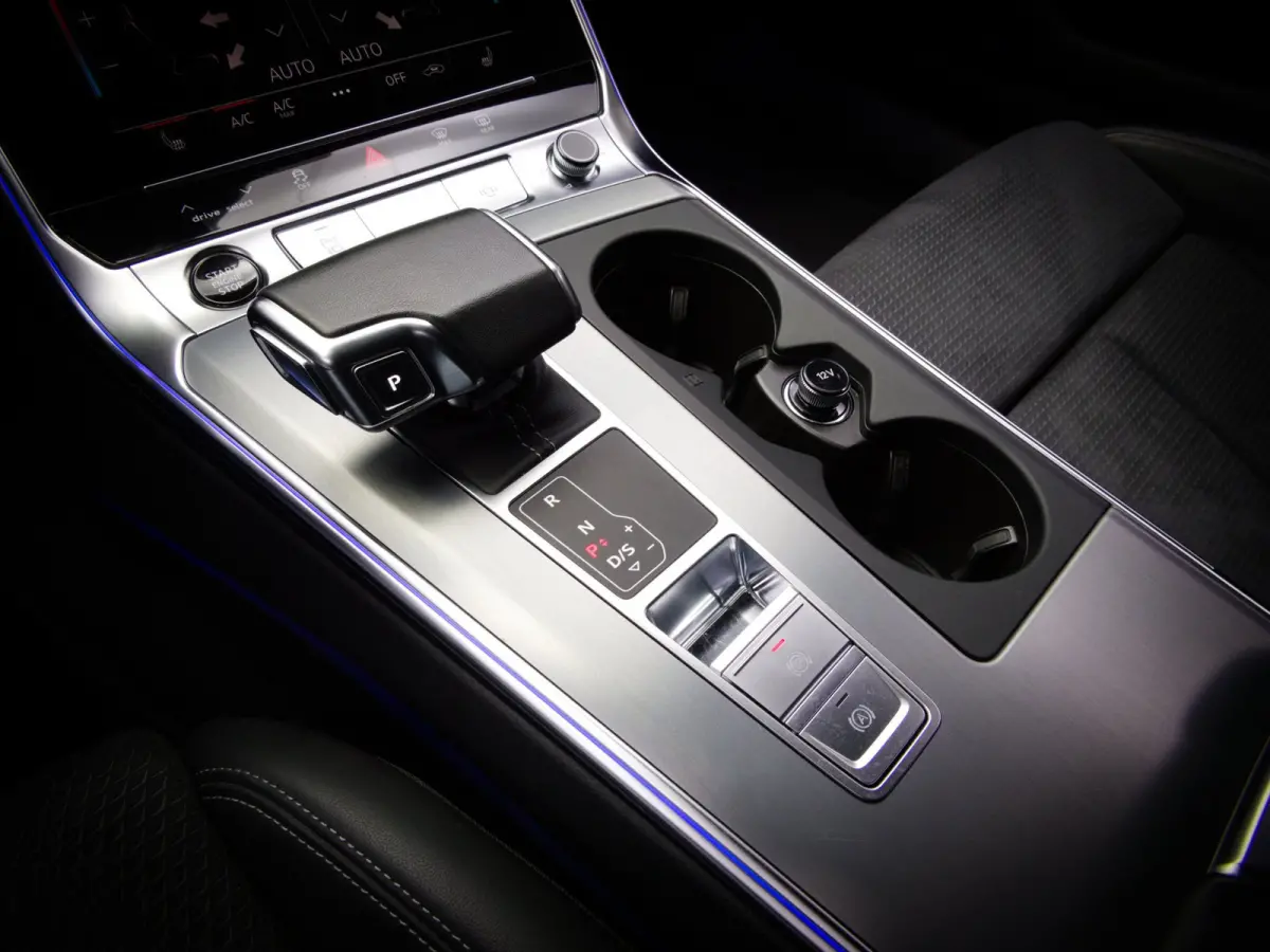 55 TFSI e quattro Competition S-Line Edition (B&O, SFEERVERLICHTING, MAXTON, ACC, PANO, TREKHAAK, CAMERA, CARPLAY)
