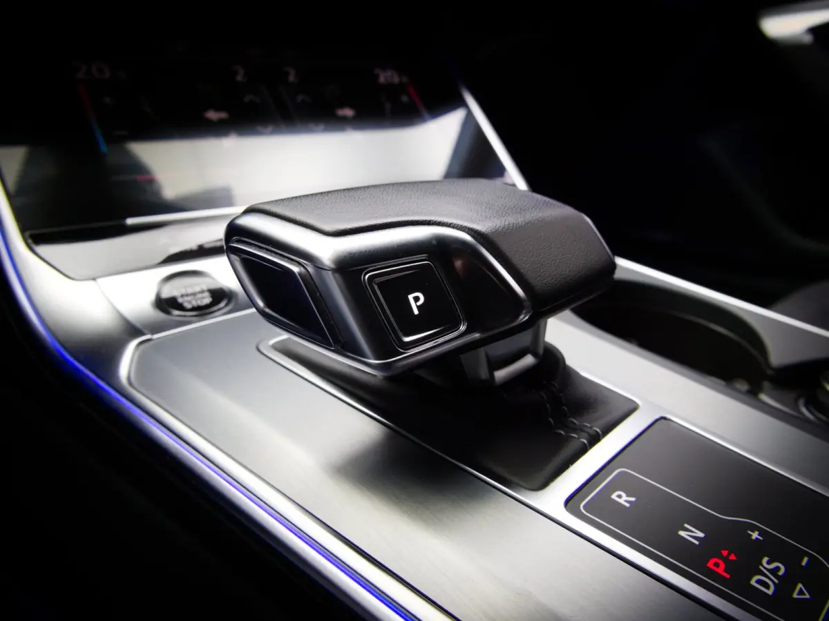 55 TFSI e quattro Competition S-Line Edition (B&O, SFEERVERLICHTING, MAXTON, ACC, PANO, TREKHAAK, CAMERA, CARPLAY)