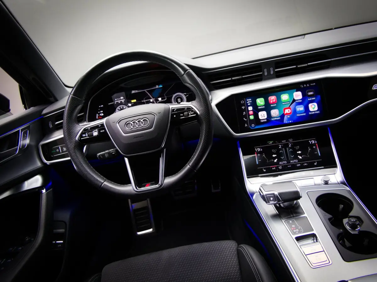55 TFSI e quattro Competition S-Line Edition (B&O, SFEERVERLICHTING, MAXTON, ACC, PANO, TREKHAAK, CAMERA, CARPLAY)