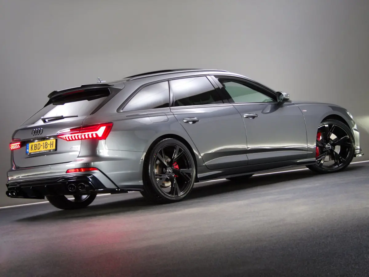 55 TFSI e quattro Competition S-Line Edition (B&O, SFEERVERLICHTING, MAXTON, ACC, PANO, TREKHAAK, CAMERA, CARPLAY)