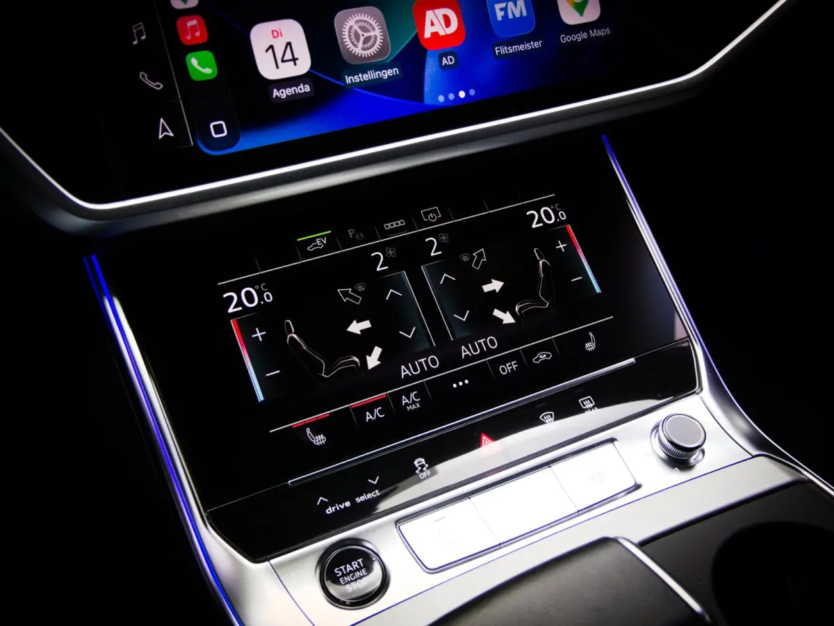 55 TFSI e quattro Competition S-Line Edition (B&O, SFEERVERLICHTING, MAXTON, ACC, PANO, TREKHAAK, CAMERA, CARPLAY)