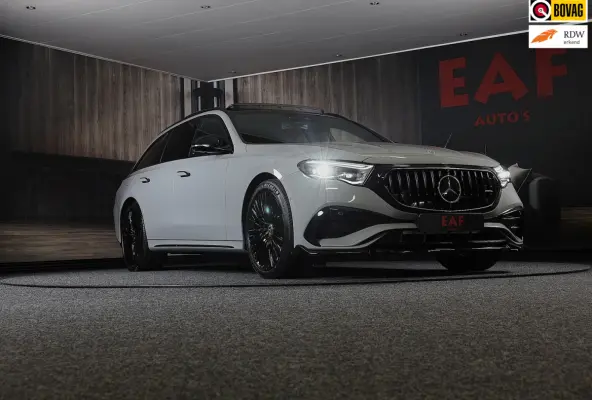 300 e AMG 53 Look / HYPERSCREEN / Massage / Burmester 4D / Head Up / 360 Camera / Acc / Open Panoram
