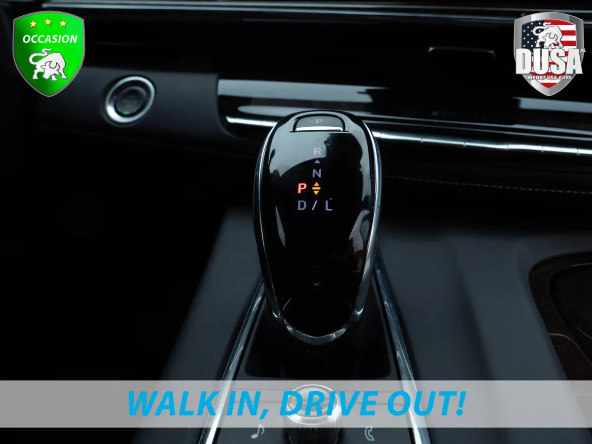 6.2 V8 | Sport | Luchtvering / Panoramadak / 7 Seats