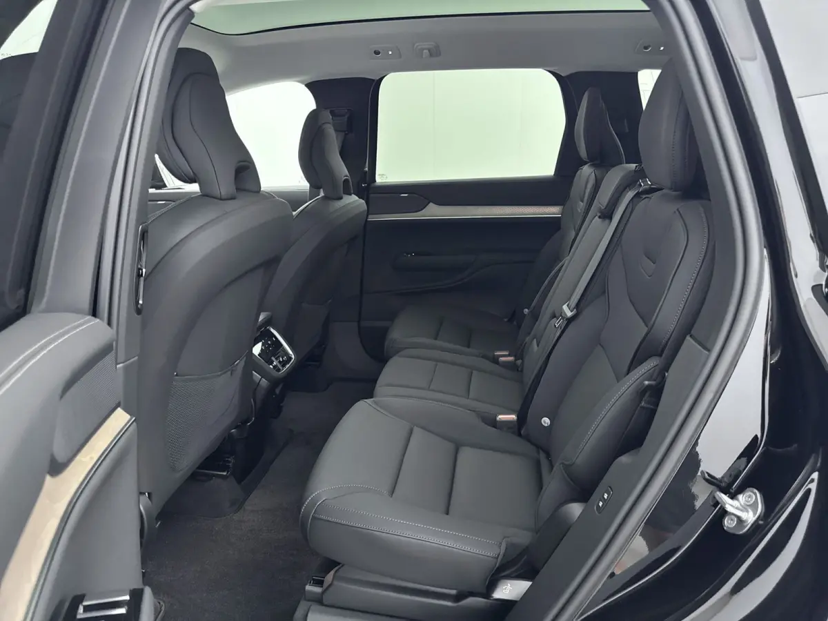 Single Motor Plus 7p. 92 kWh Lm velgen