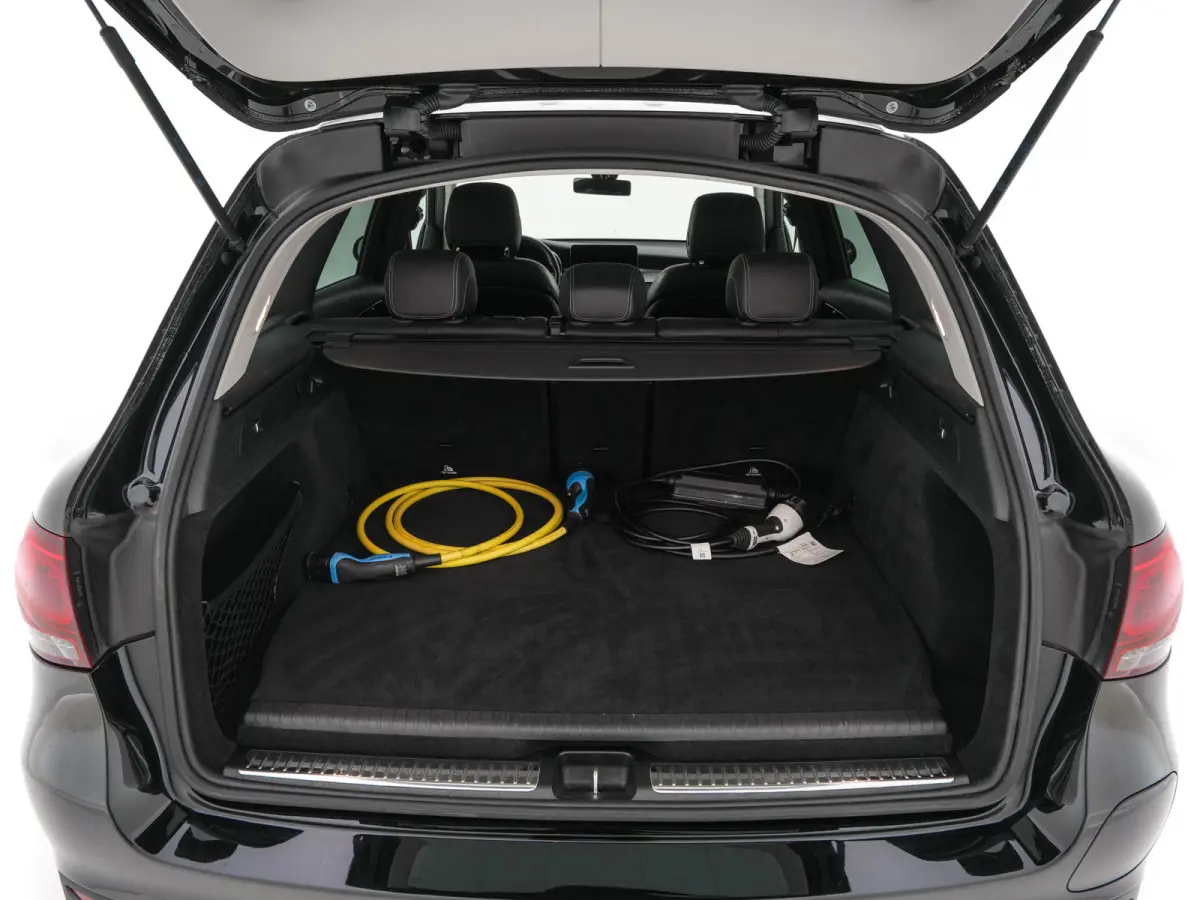 4MATIC Business Solution (Plug-In) {SoH-94%} (INCL-BTW) *LEATHER | FULL-LED | DIGI-COCKPIT | KEYLESS | DAB | HEATED-SPORTSEATS | CAMERA | PRIVACY-GLASS | NAVI-FULLMAP | ECC | PDC | CRUISE | 