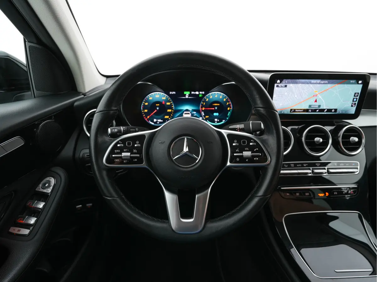 4MATIC Business Solution (Plug-In) {SoH-94%} (INCL-BTW) *LEATHER | FULL-LED | DIGI-COCKPIT | KEYLESS | DAB | HEATED-SPORTSEATS | CAMERA | PRIVACY-GLASS | NAVI-FULLMAP | ECC | PDC | CRUISE | 
