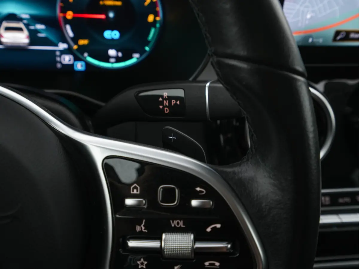 4MATIC Business Solution (Plug-In) {SoH-94%} (INCL-BTW) *LEATHER | FULL-LED | DIGI-COCKPIT | KEYLESS | DAB | HEATED-SPORTSEATS | CAMERA | PRIVACY-GLASS | NAVI-FULLMAP | ECC | PDC | CRUISE | 