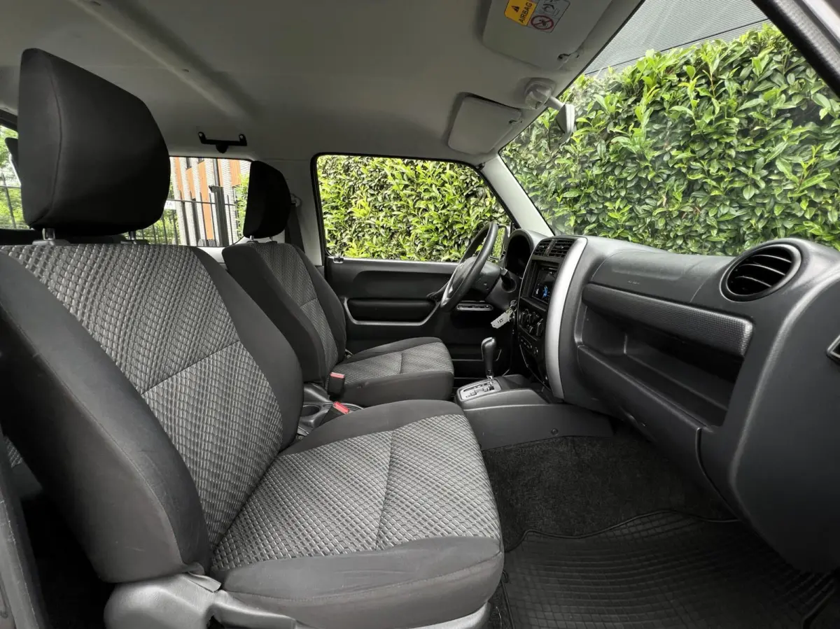 1.3 Exclusive RANGER, AUTOMAAT, AIRCO, STOELVERWARMING, TREKHAAK, ELEKTRISCHE RAMEN, DAK RAILS
