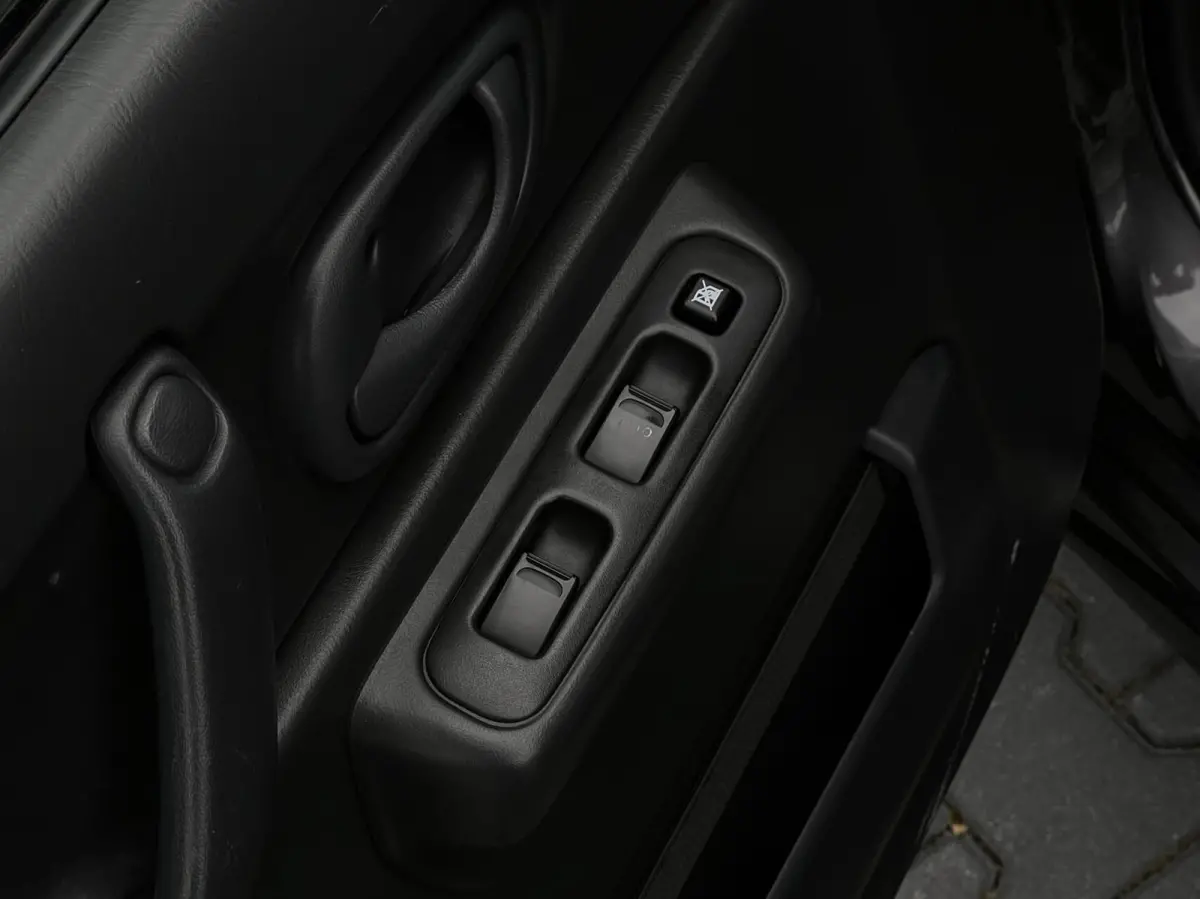 1.3 Exclusive RANGER, AUTOMAAT, AIRCO, STOELVERWARMING, TREKHAAK, ELEKTRISCHE RAMEN, DAK RAILS
