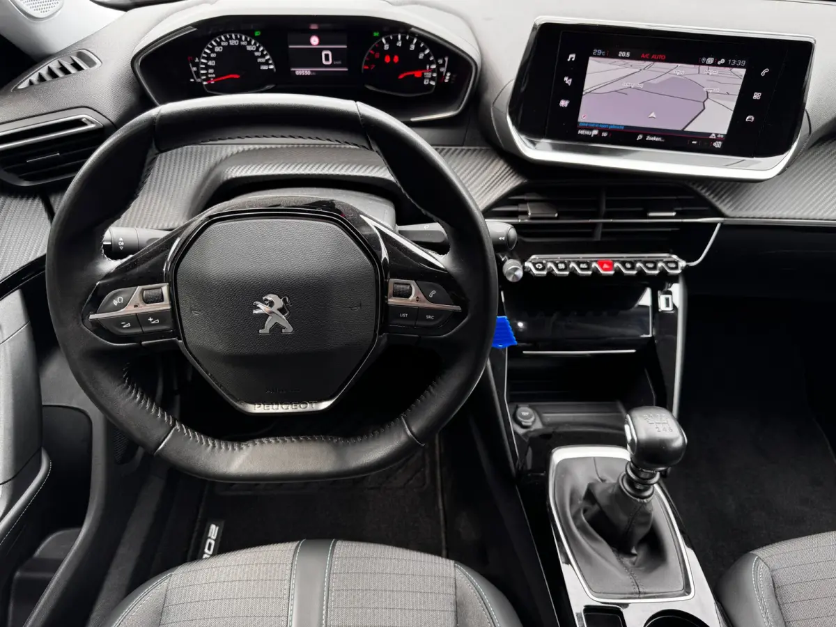 1.2 PT Allure | 130 PK | Trekhaak | Navigatie | NL-Auto | Parkeersensoren | Climate Control |