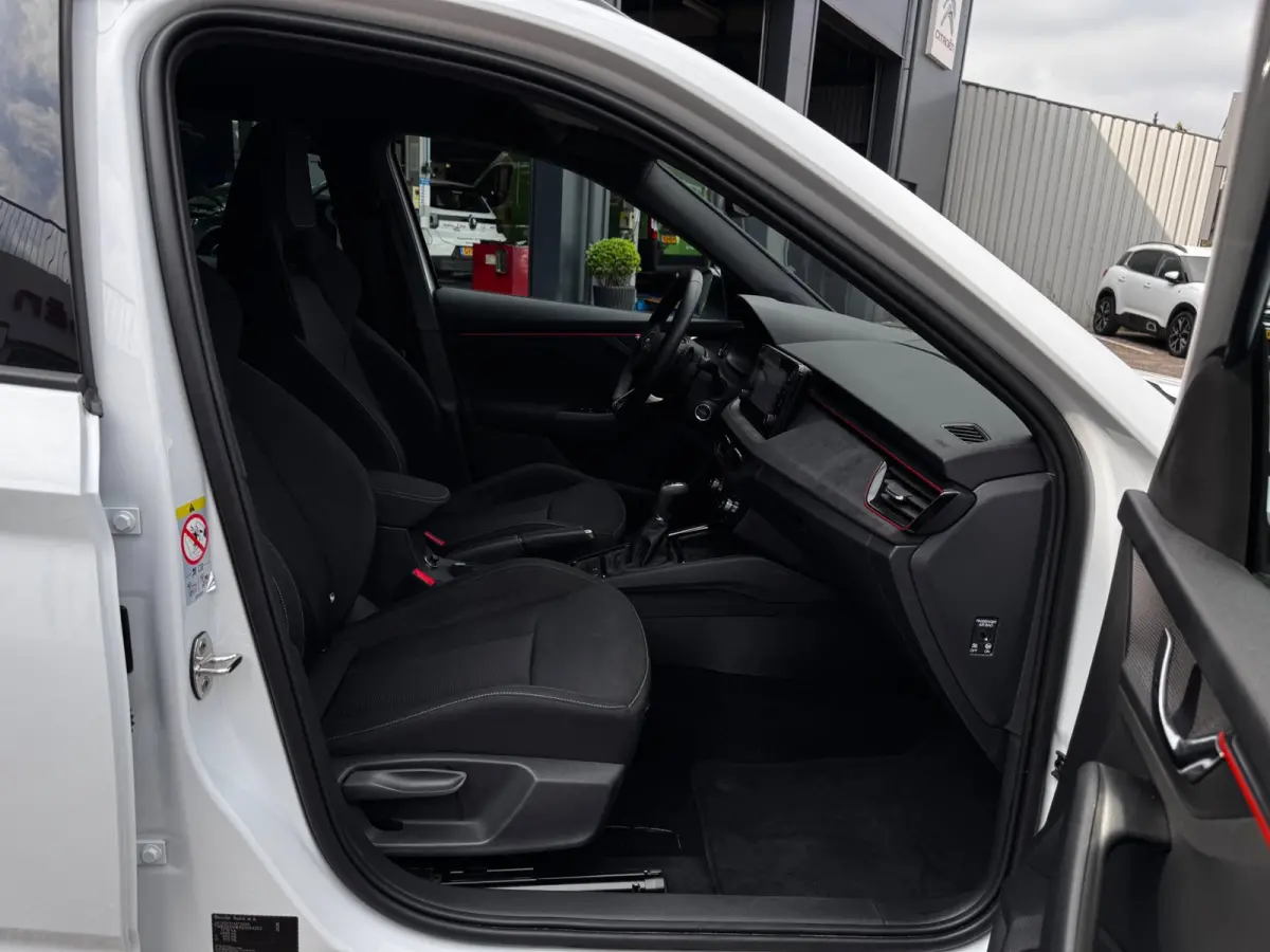 1.5 TSI 150 PK ACT Sport Business | Camera | Carplay | Stoelverwarming | Climate Control | Automaat