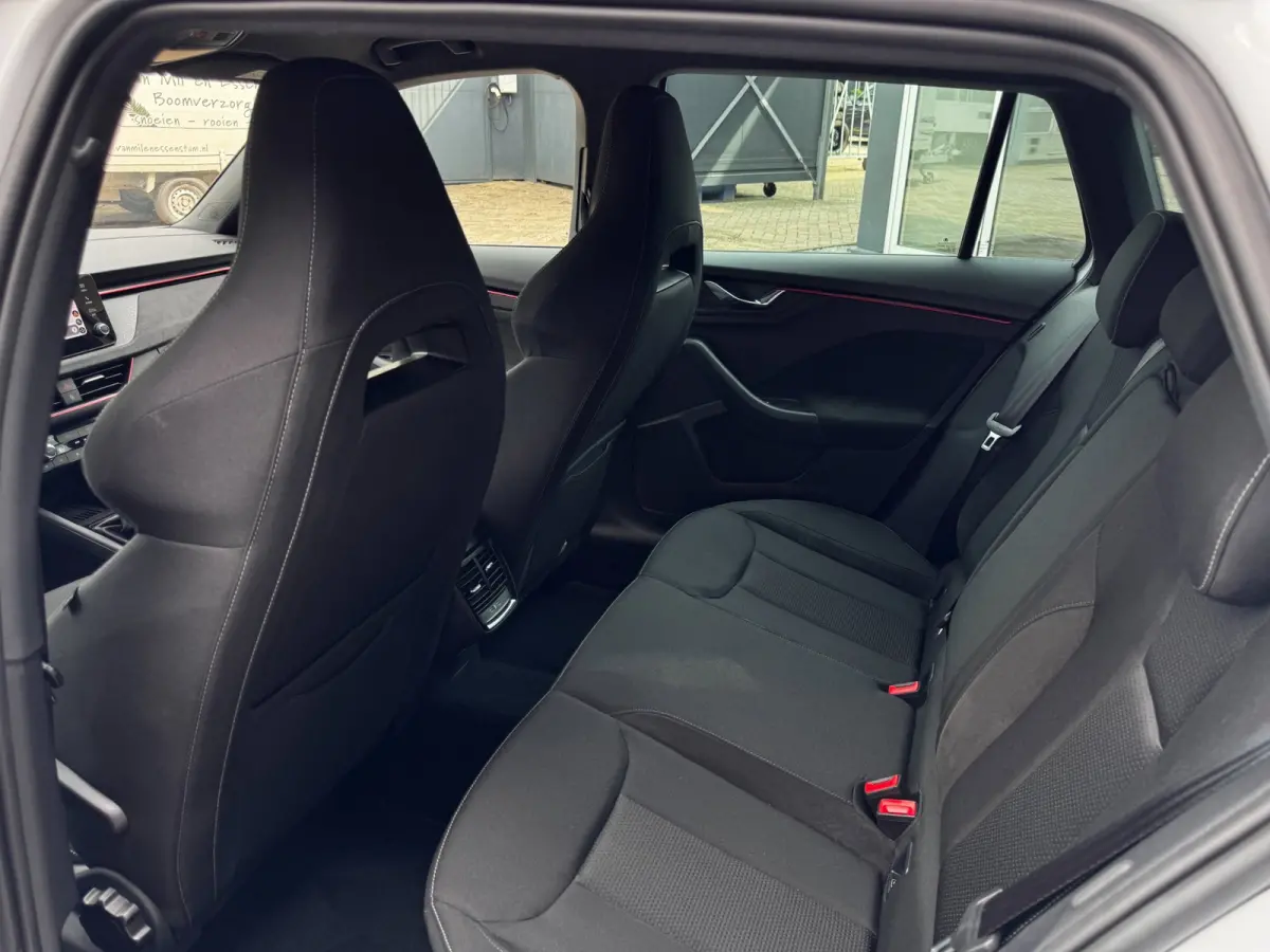 1.5 TSI 150 PK ACT Sport Business | Camera | Carplay | Stoelverwarming | Climate Control | Automaat