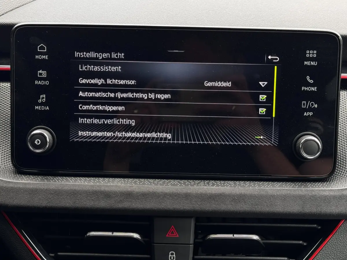 1.5 TSI 150 PK ACT Sport Business | Camera | Carplay | Stoelverwarming | Climate Control | Automaat