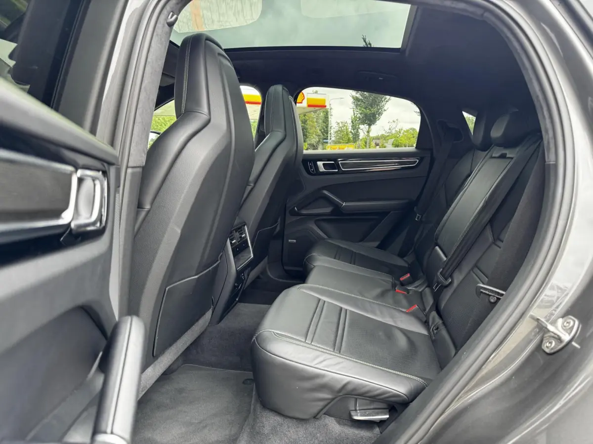 3.0 E-Hybrid|Matrix|Pano|lucht|HUD|22"
