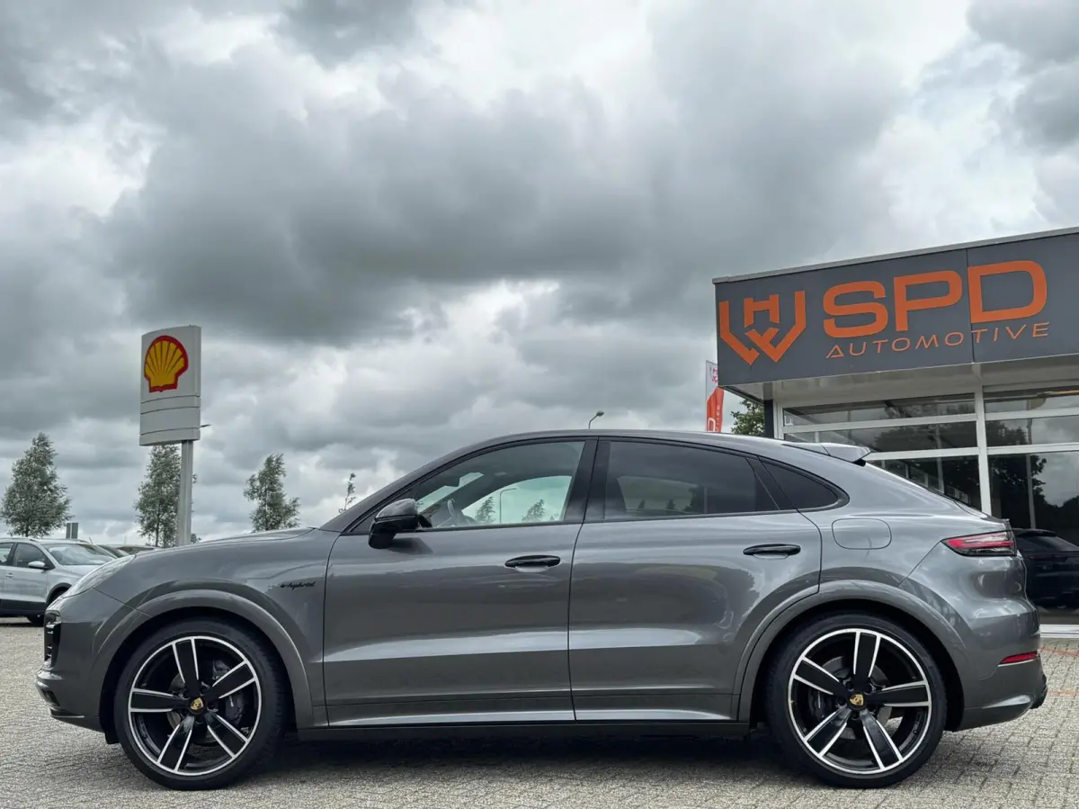 3.0 E-Hybrid|Matrix|Pano|lucht|HUD|22"