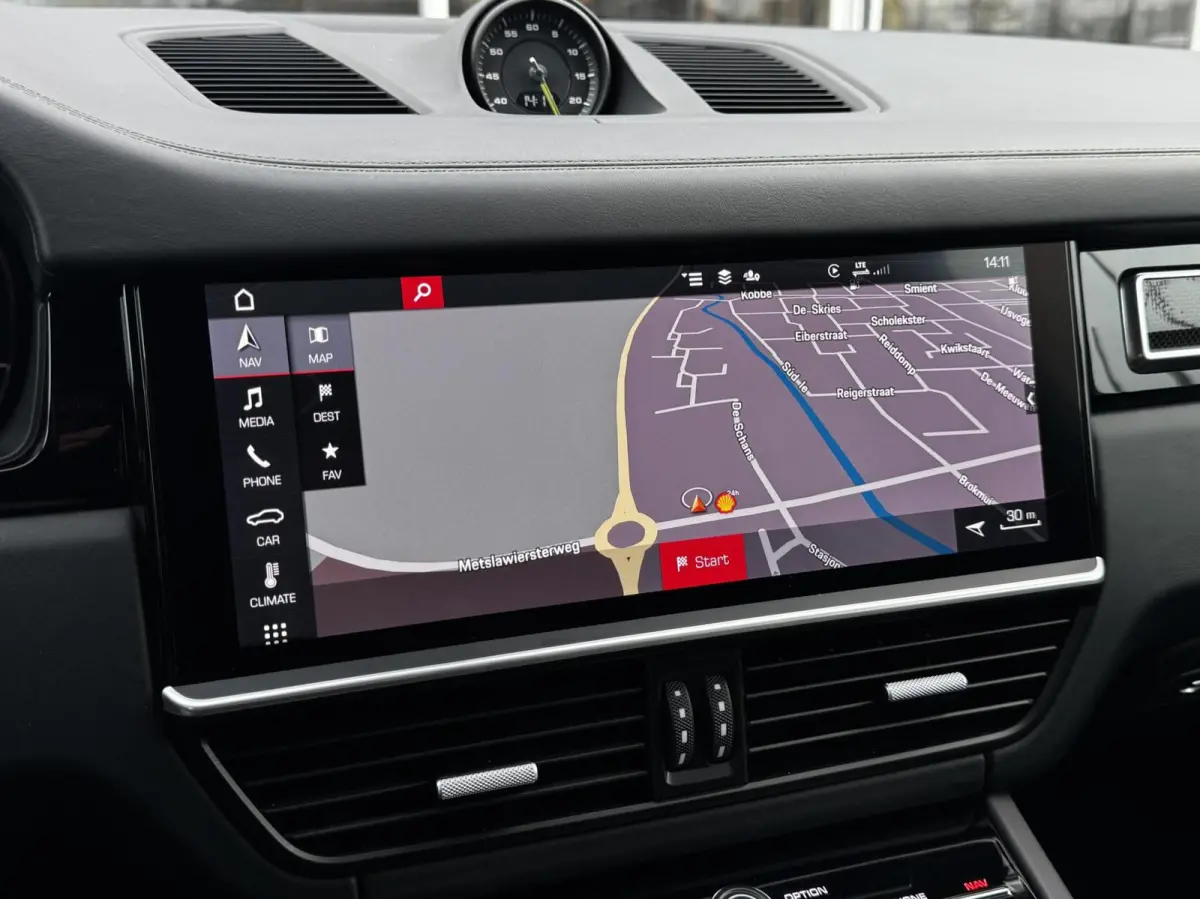 3.0 E-Hybrid|Matrix|Pano|lucht|HUD|22"