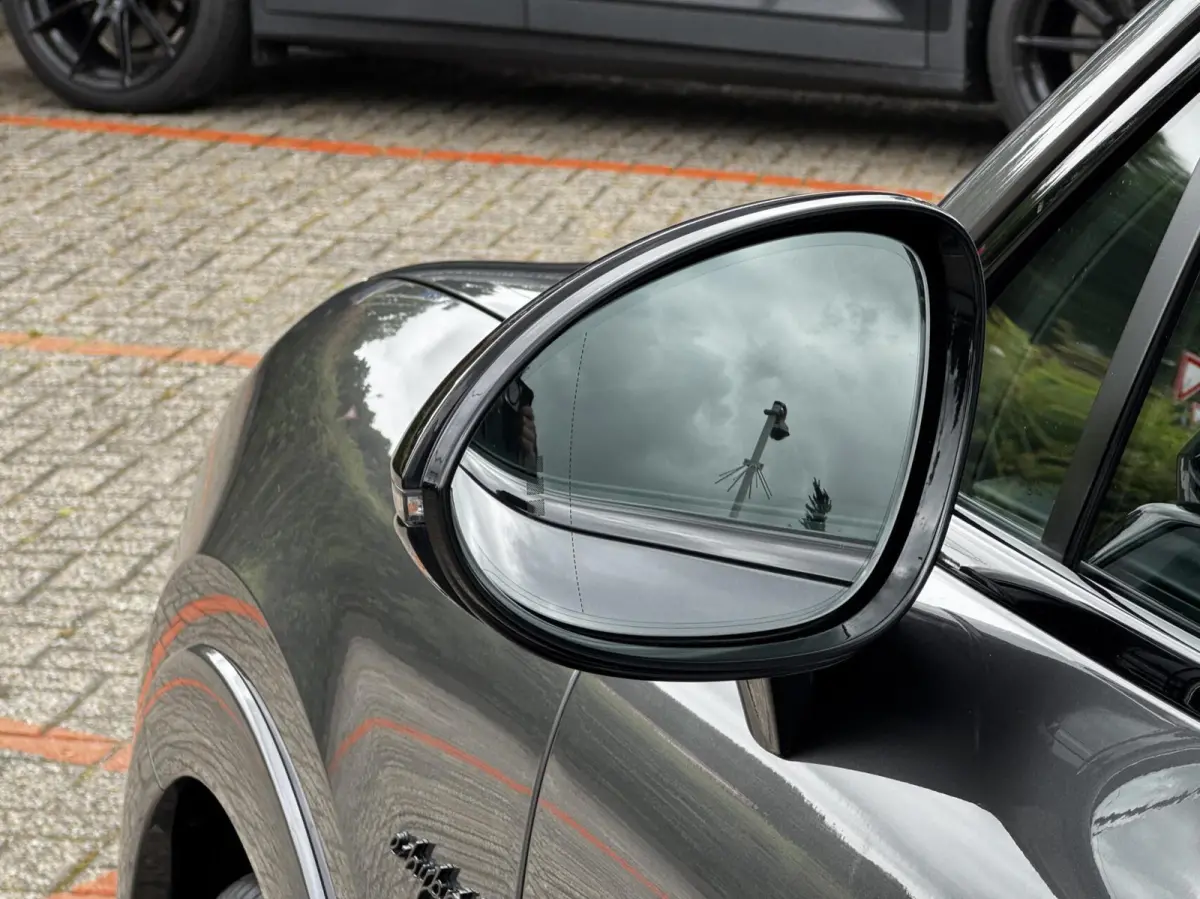 3.0 E-Hybrid|Matrix|Pano|lucht|HUD|22"