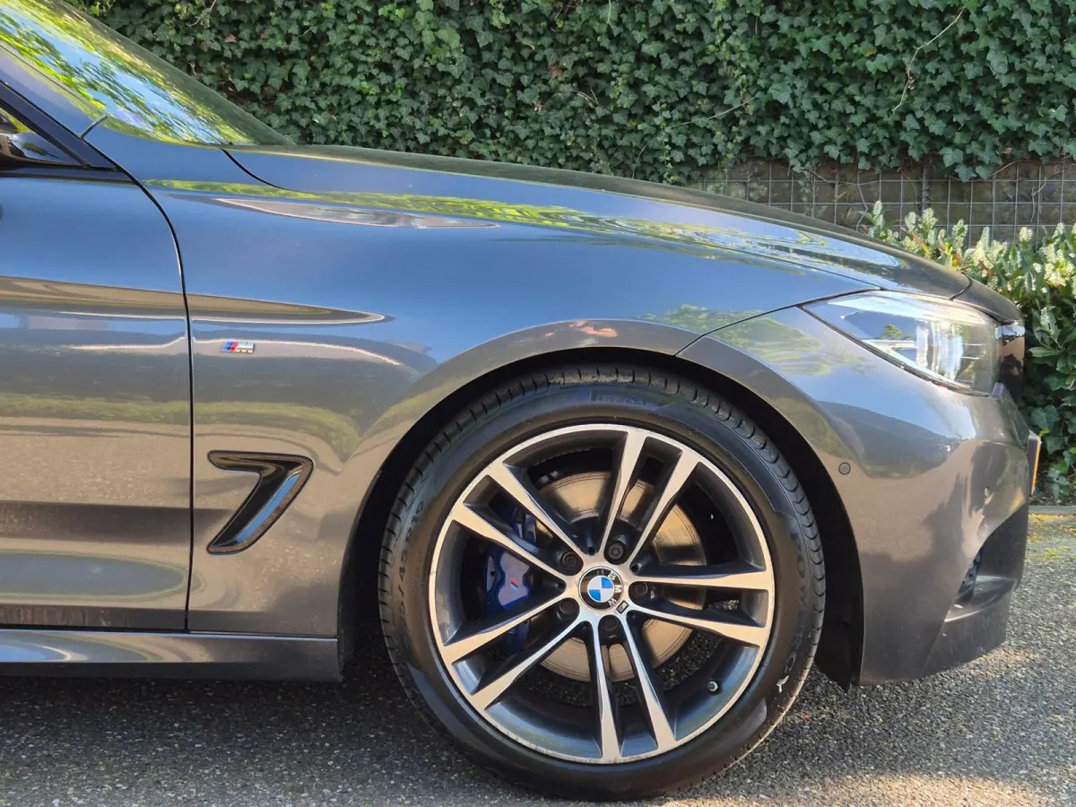 GT M Sport OPTIES Panorama CarPlay Adaptieve Cruise Elek. Trekhaak Camera 2e Eigenaar 320i High Executive