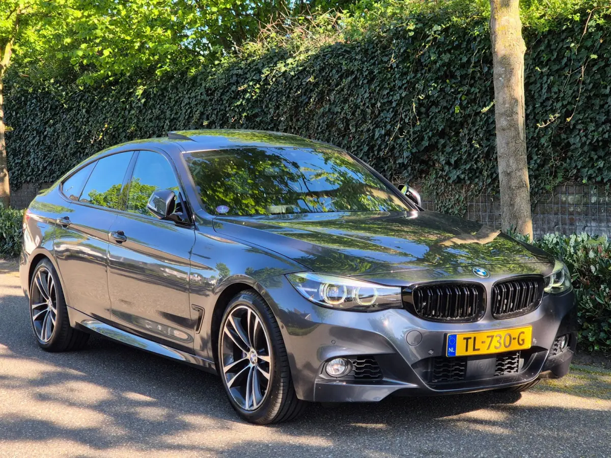 GT M Sport OPTIES Panorama CarPlay Adaptieve Cruise Elek. Trekhaak Camera 2e Eigenaar 320i High Executive