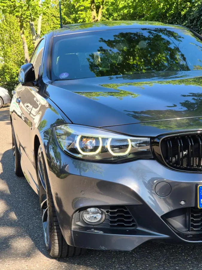 GT M Sport OPTIES Panorama CarPlay Adaptieve Cruise Elek. Trekhaak Camera 2e Eigenaar 320i High Executive