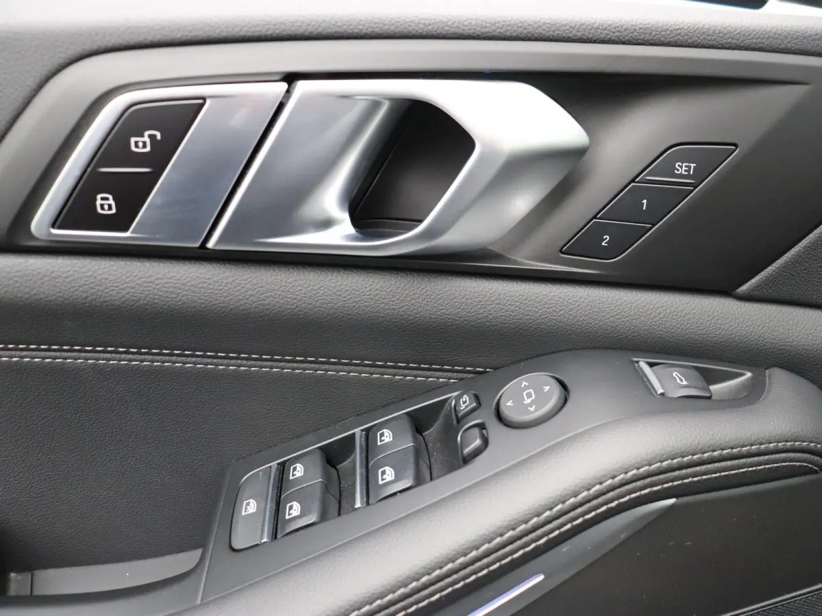 xDrive45e Driving Assist Prof | SoH 93% | Head-Up Display | Trekhaak | HIFI | 22"