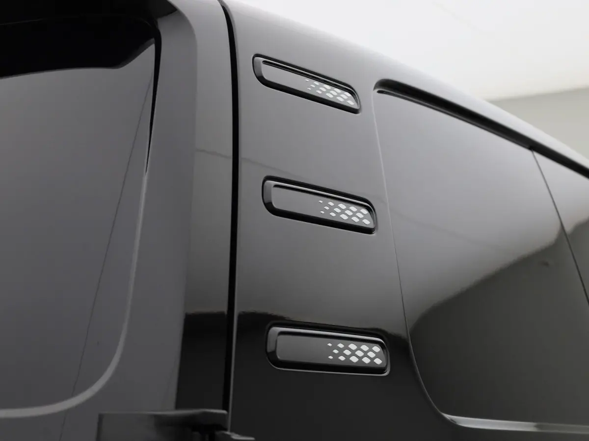 Bulli Limited Edition 286PK | Climatric Airco | Trekhaak | Stoelverwarming | Draadloos Apple Carplay/ Android Auto | DAB+ | Achteruitrijcamera inclusief 360 graden | Diefstalalarm | Navigati