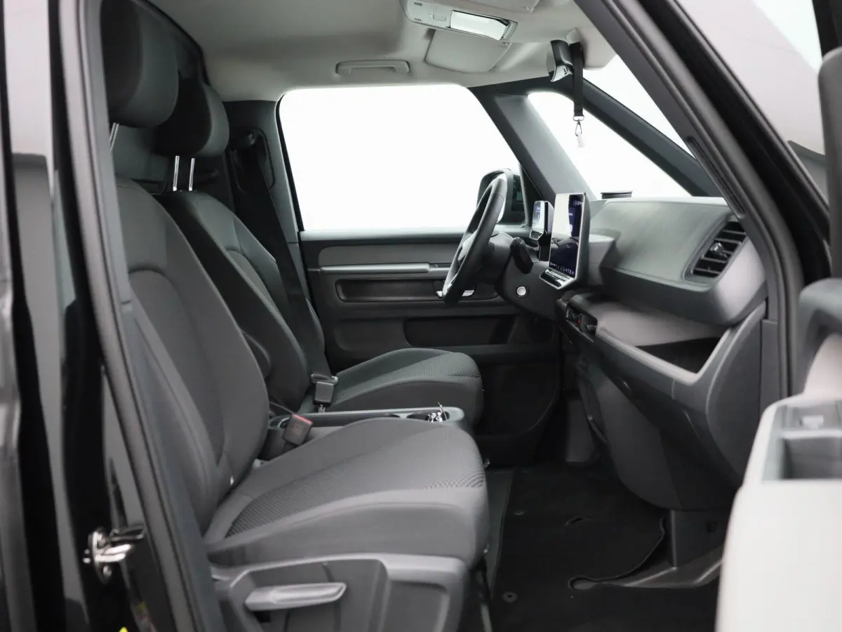 Bulli Limited Edition 286PK | Climatric Airco | Trekhaak | Stoelverwarming | Draadloos Apple Carplay/ Android Auto | DAB+ | Achteruitrijcamera inclusief 360 graden | Diefstalalarm | Navigati