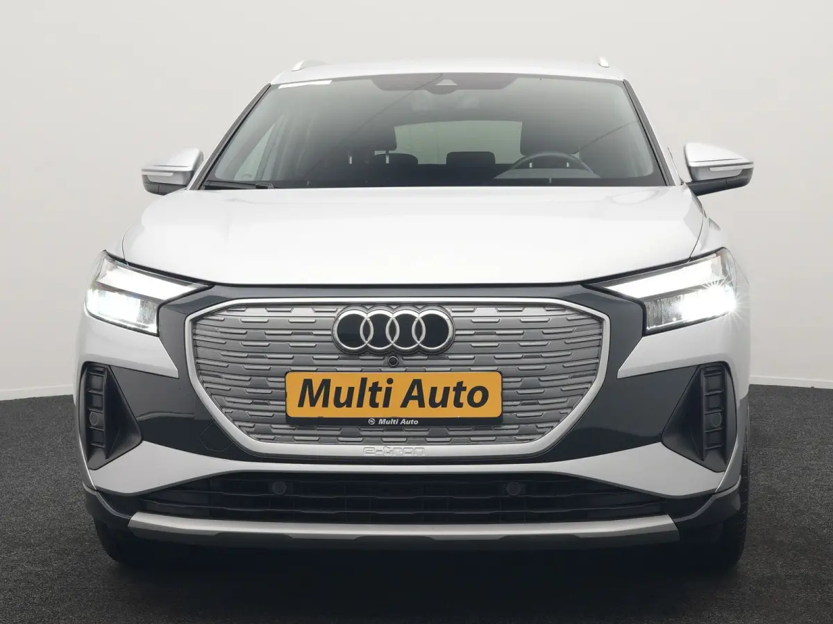 50 quattro Advanced edition 82 kWh 300pk Dealer O.H. | Apple Carplay | Voorstoelen Verwarmd | Navigatie Plus | 19"L.M | LED | Cruise Control | DAB | Virtual |