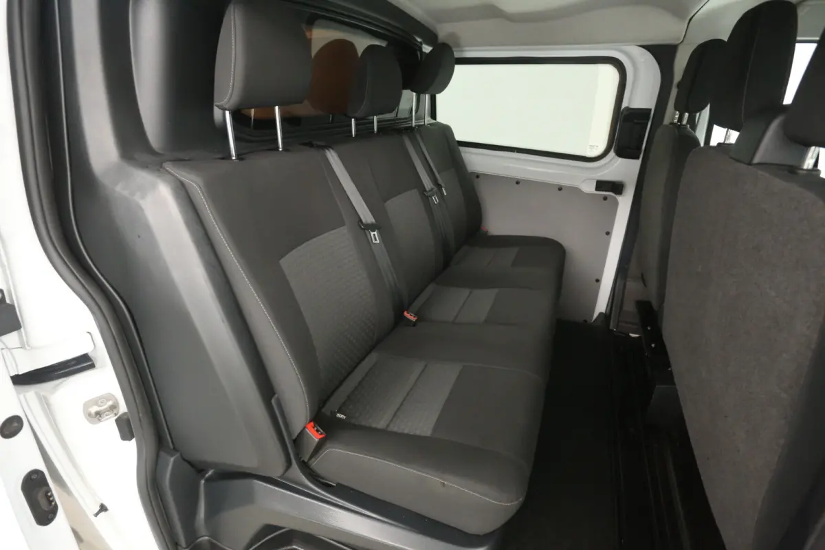 2.0 TDCI L2H1 | DC | 6 Zits | 2800kg Trekgew. | Airco | Cruise | 2xSchuifdeur | Parkeersens. | Trekhaak