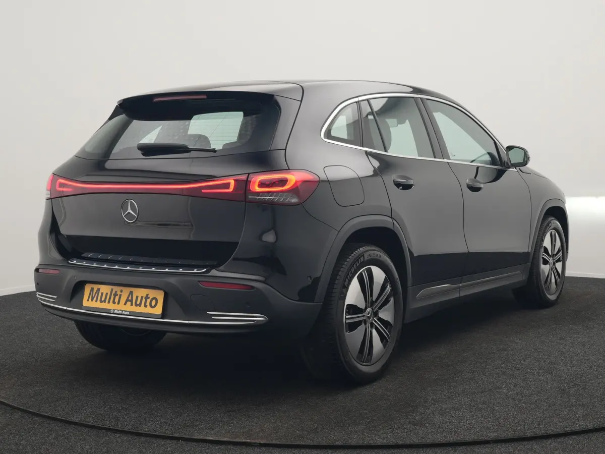 250+ Business Line 74 kWh LONG RANGE 191pk Dealer O.H. | MBUX Widescreen Navi | Camera | Sfeerverlichting | 18"L.M | Sportstoelen Verwarmd | Apple Carplay | Cruise Control | Navigatie | DAB 