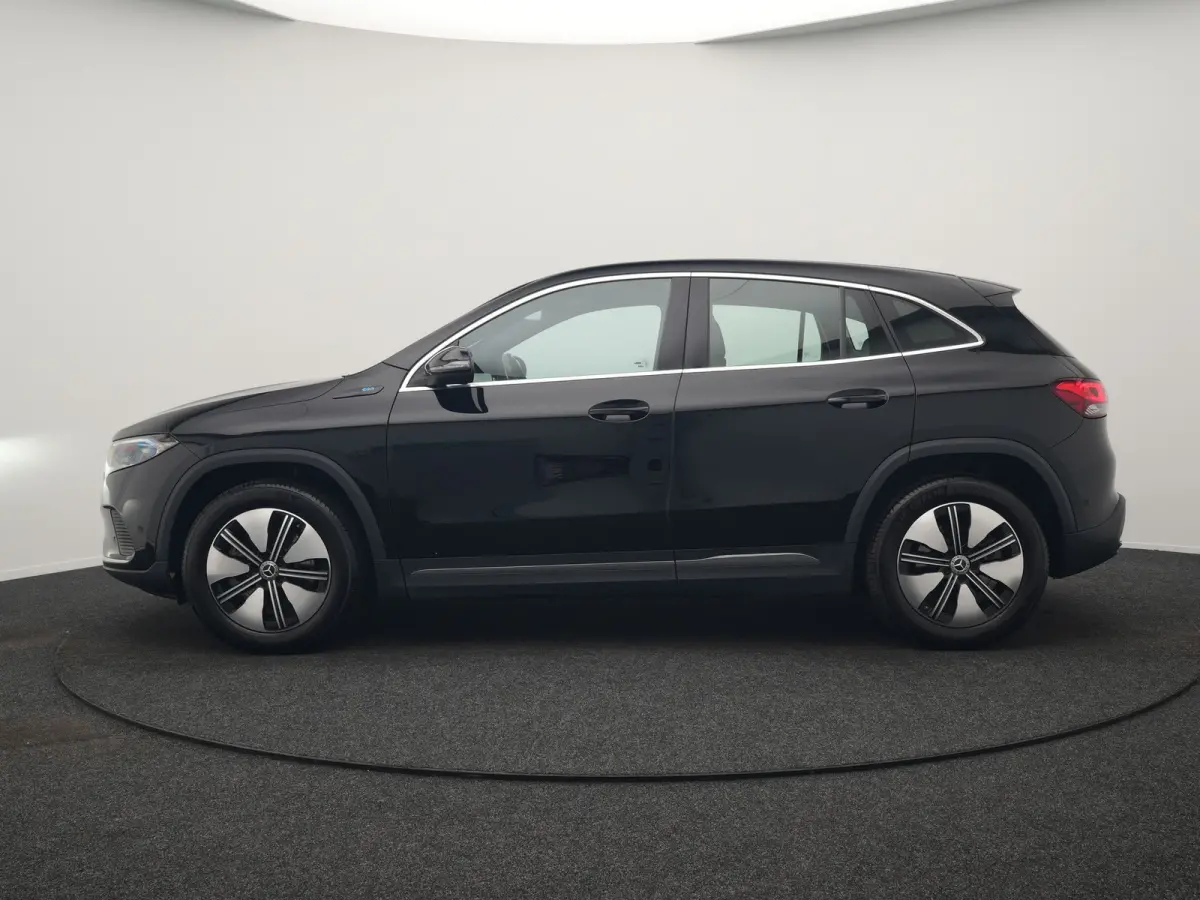 250+ Business Line 74 kWh LONG RANGE 191pk Dealer O.H. | MBUX Widescreen Navi | Camera | Sfeerverlichting | 18"L.M | Sportstoelen Verwarmd | Apple Carplay | Cruise Control | Navigatie | DAB 