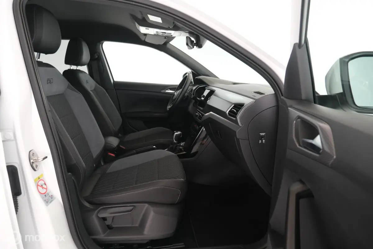 1.0 TSI DSG7 R-Line NL-auto|led|nav|cam|keyless|acc|lmv18