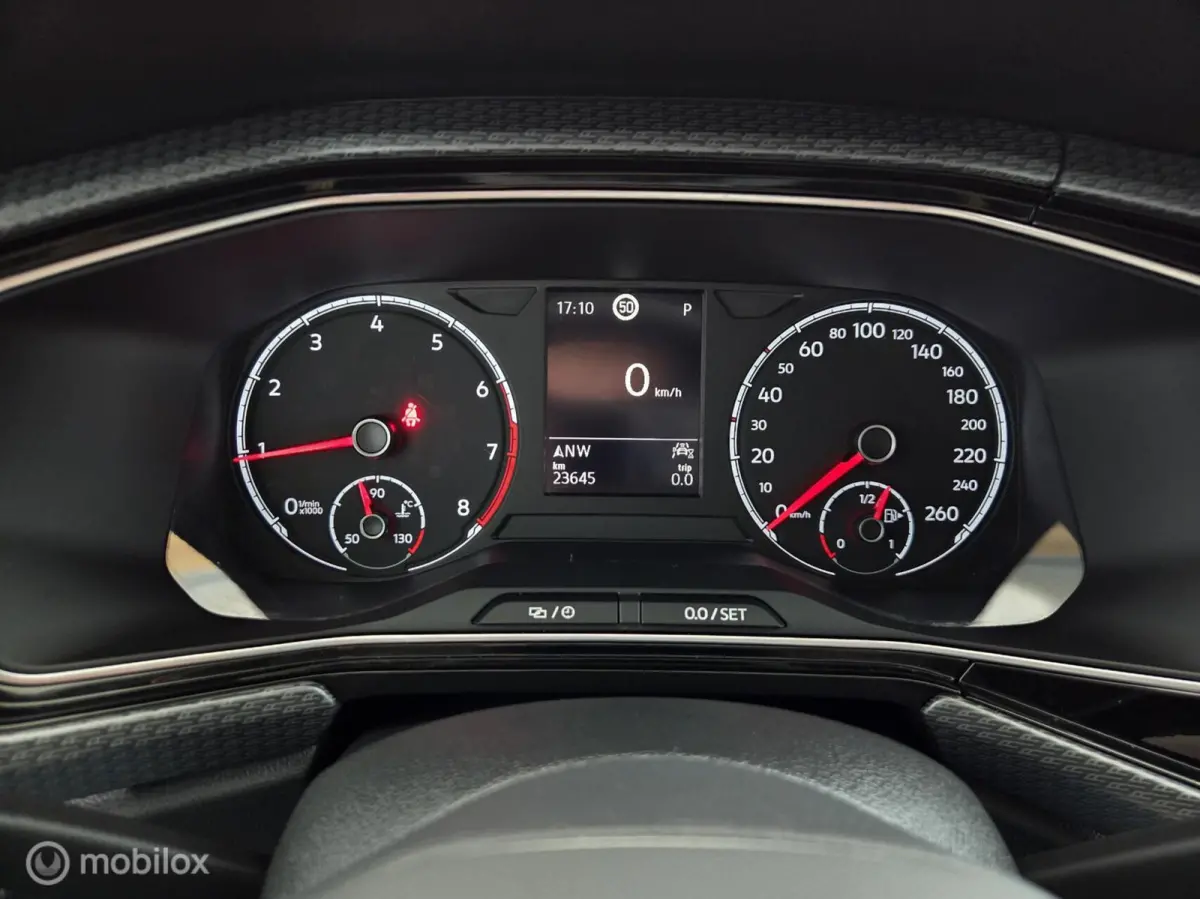 1.0 TSI DSG7 R-Line NL-auto|led|nav|cam|keyless|acc|lmv18