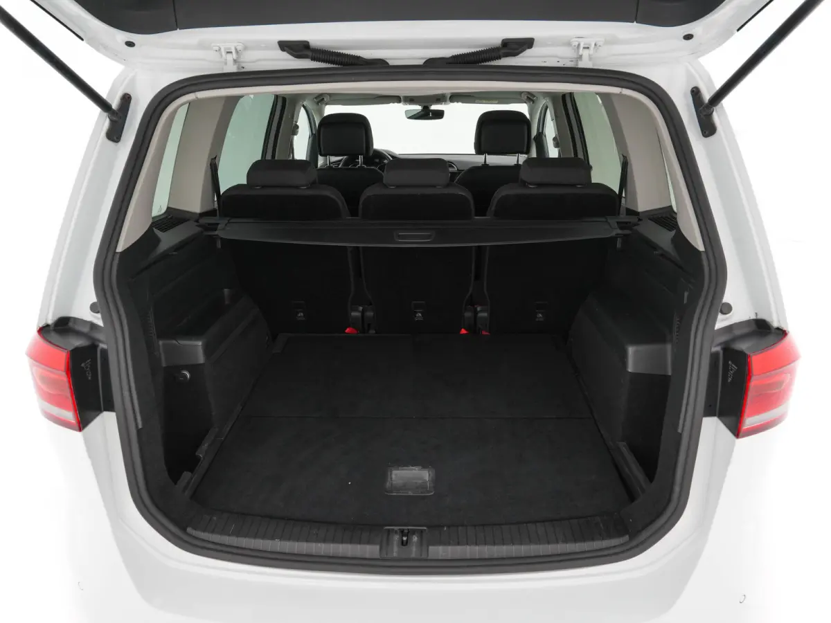 1.2 TSI Connected Series *NAVI-FULLMAP | HEATED-COMFORTSEATS | MASSAGE | PRIVACYGLASS | DAB | ECC | PDC | CRUISE | TOWBAR | 16''ALU*