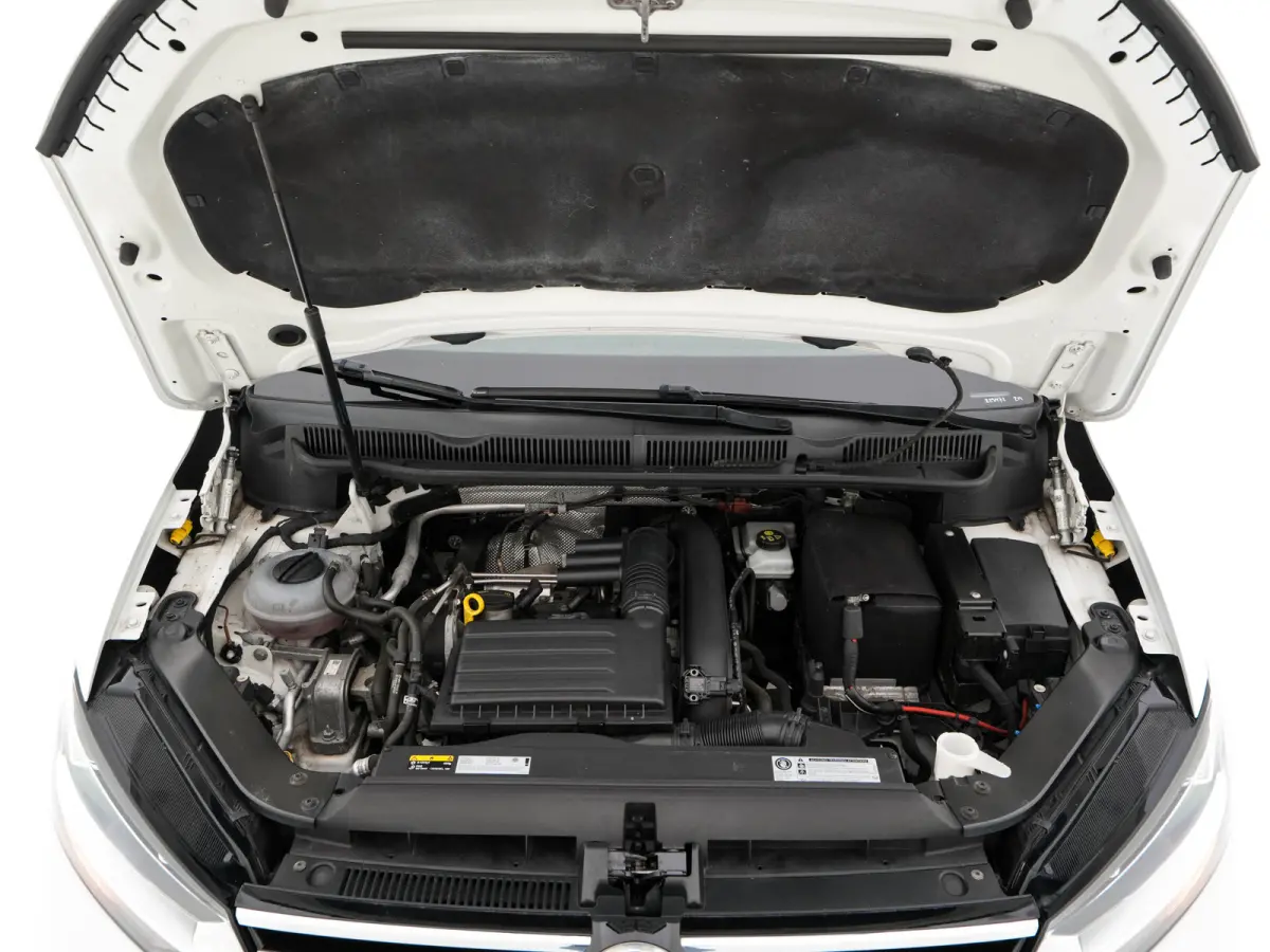 1.2 TSI Connected Series *NAVI-FULLMAP | HEATED-COMFORTSEATS | MASSAGE | PRIVACYGLASS | DAB | ECC | PDC | CRUISE | TOWBAR | 16''ALU*