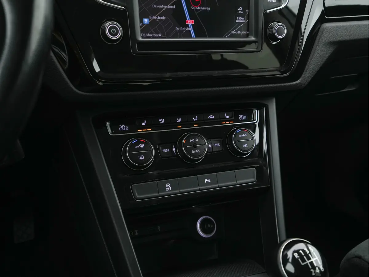 1.2 TSI Connected Series *NAVI-FULLMAP | HEATED-COMFORTSEATS | MASSAGE | PRIVACYGLASS | DAB | ECC | PDC | CRUISE | TOWBAR | 16''ALU*