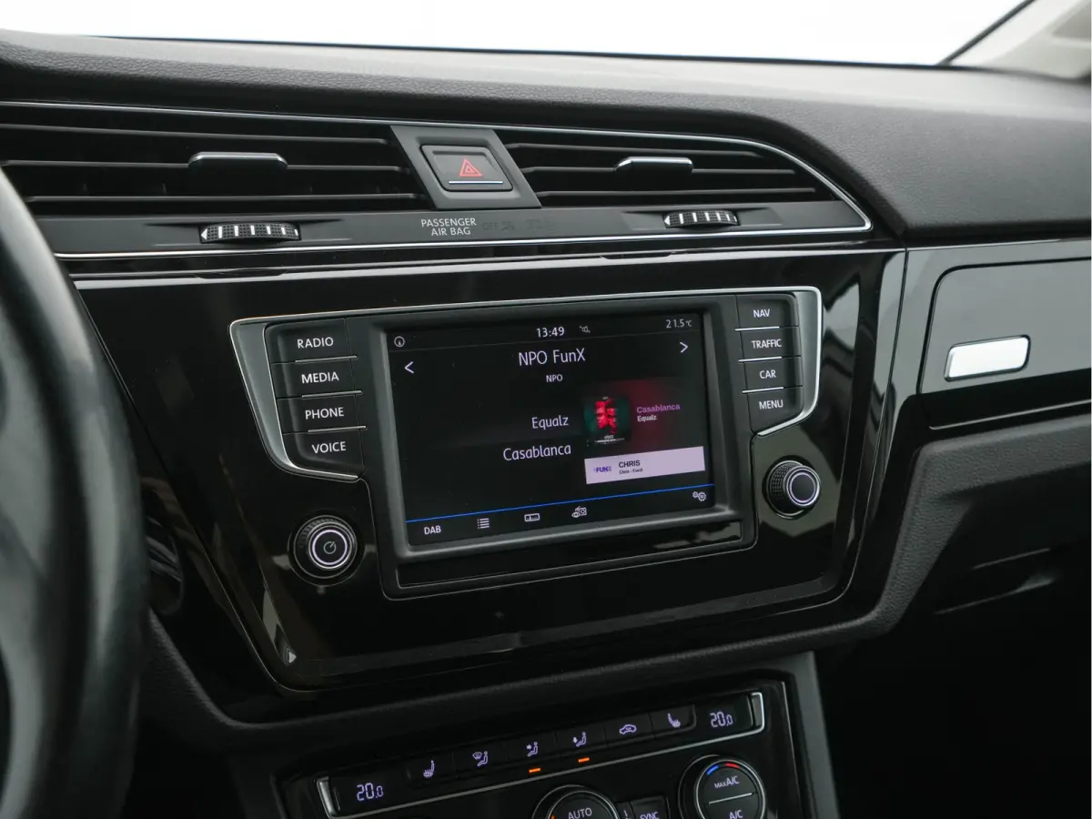 1.2 TSI Connected Series *NAVI-FULLMAP | HEATED-COMFORTSEATS | MASSAGE | PRIVACYGLASS | DAB | ECC | PDC | CRUISE | TOWBAR | 16''ALU*