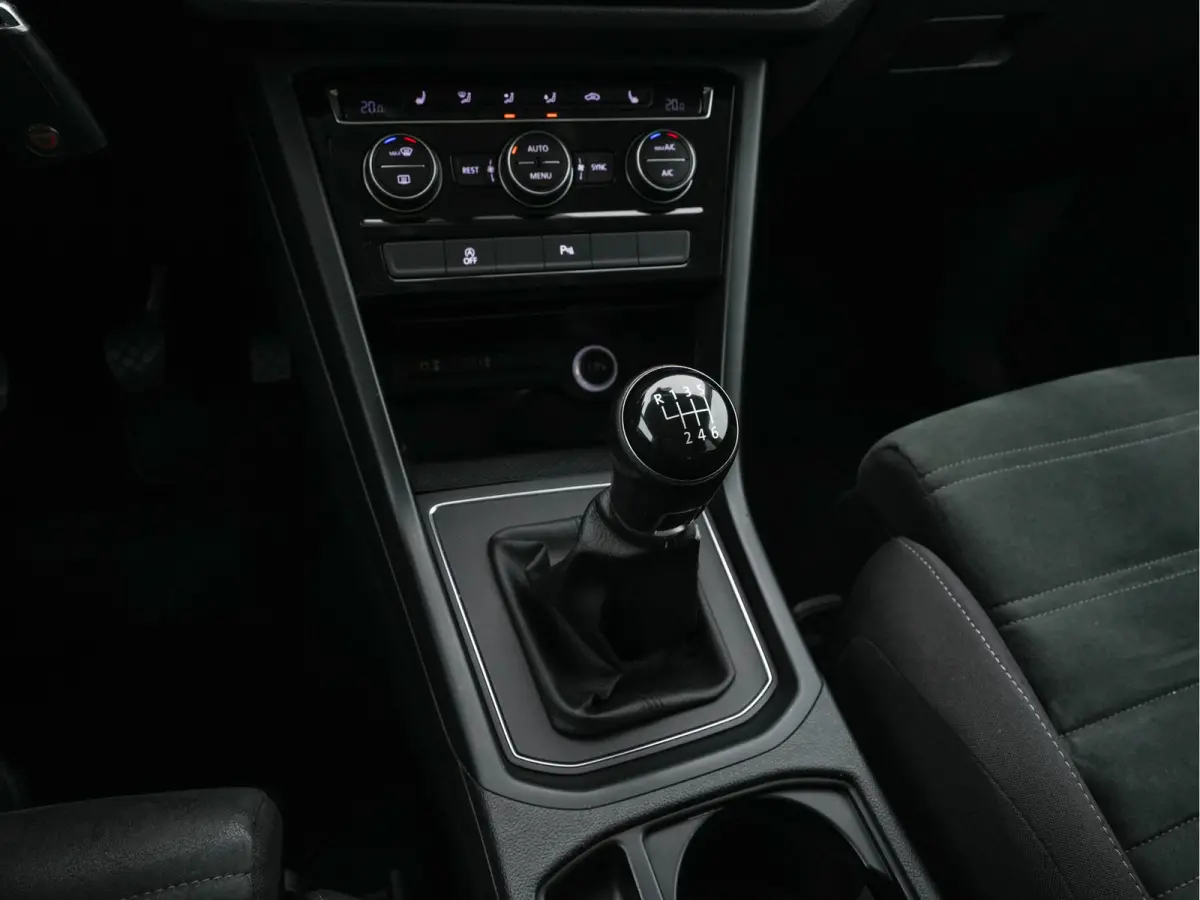1.2 TSI Connected Series *NAVI-FULLMAP | HEATED-COMFORTSEATS | MASSAGE | PRIVACYGLASS | DAB | ECC | PDC | CRUISE | TOWBAR | 16''ALU*