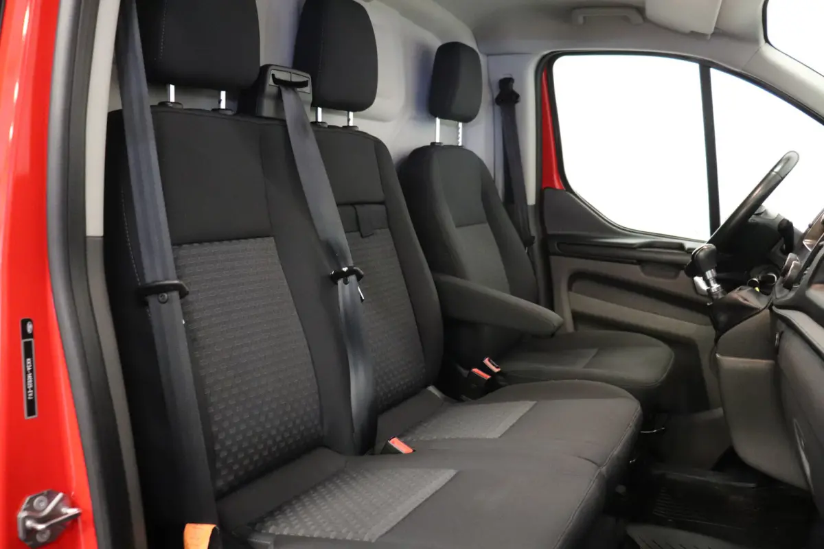 2.0 TDCI L2 EURO 6 - Airco - Cruise - PDC - € 11.950,- Excl.