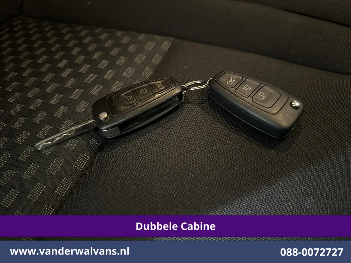 2.0 TDCI 131pk Automaat L2H1 Dubbele Cabine Euro6 Airco | 6-Zits | Camera | Navigatie | Apple Carplay Android Auto, Xenon, Cruisecontrol, Stoelverwarming, Verwarmde voorruit, Parkeersensoren