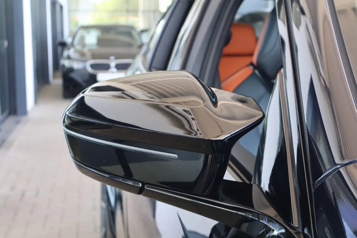 Sedan | SOH 100% | Driving Assistant Professional | Parking Assistant Professional | Trekhaak | Panoramadak |  Bowers & Wilkins