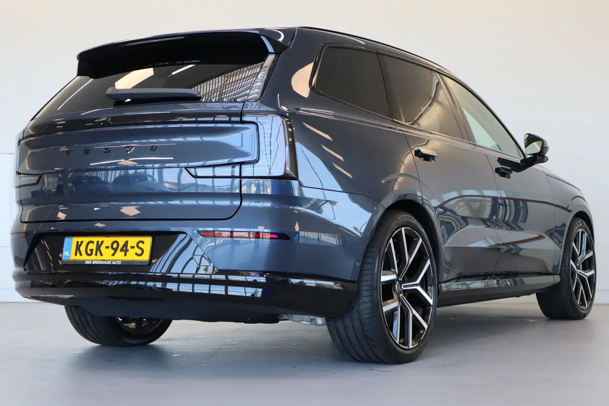Twin Performance 680PK Ultra Executive 800V | Full Option! | Nappa Leder | 22'' | Luchtvering | B&W Audio | Massage