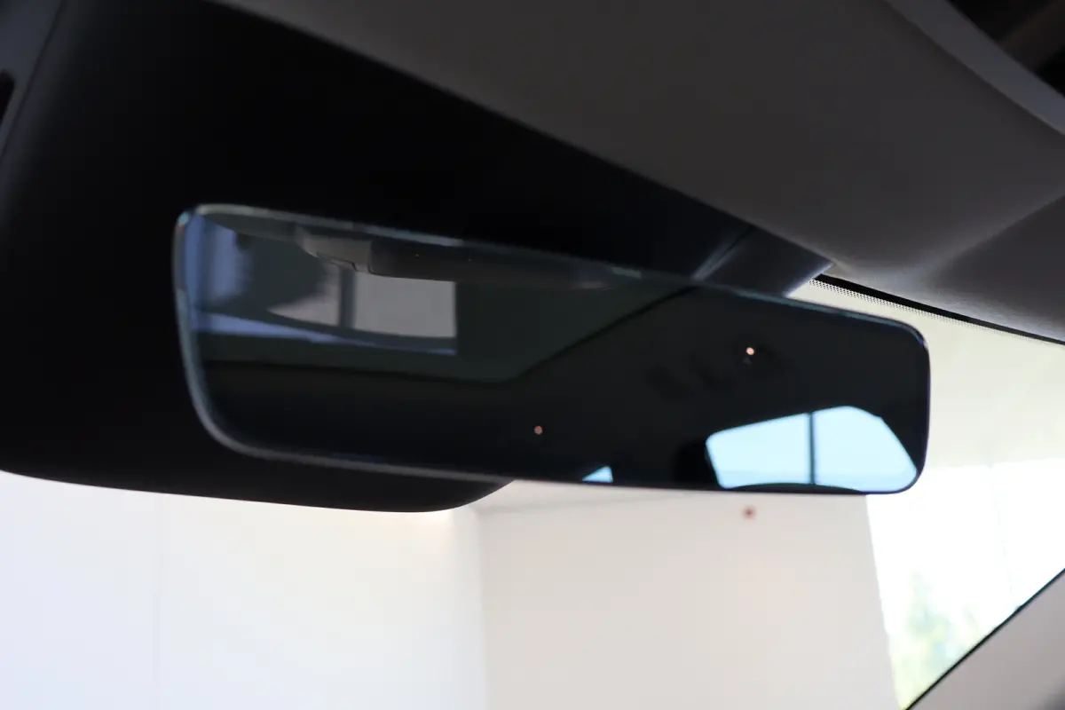 Twin Performance 680PK Ultra Executive 800V | Full Option! | Nappa Leder | 22'' | Luchtvering | B&W Audio | Massage