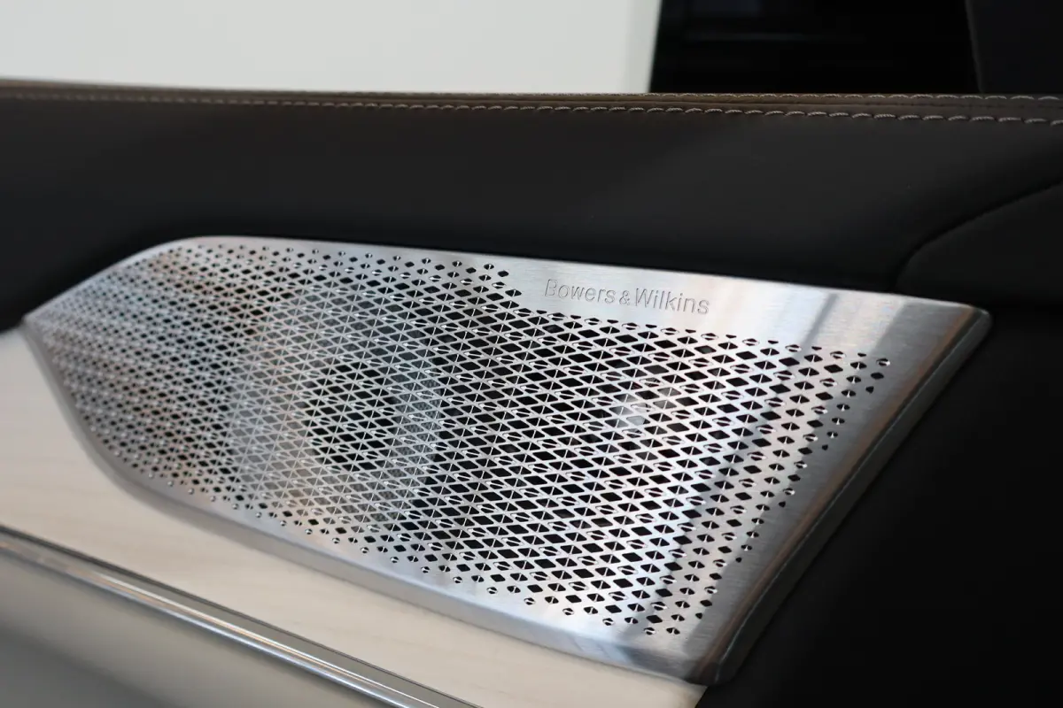 Twin Performance 680PK Ultra Executive 800V | Full Option! | Nappa Leder | 22'' | Luchtvering | B&W Audio | Massage