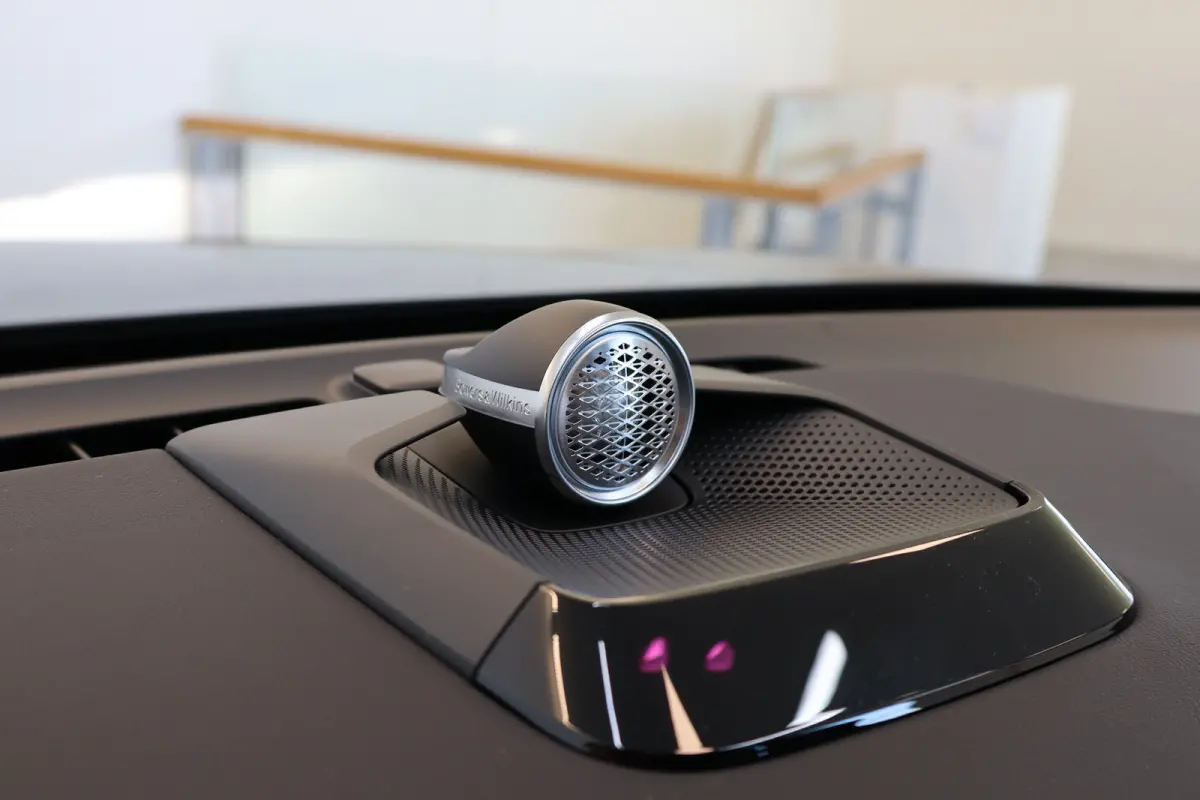 Twin Performance 680PK Ultra Executive 800V | Full Option! | Nappa Leder | 22'' | Luchtvering | B&W Audio | Massage