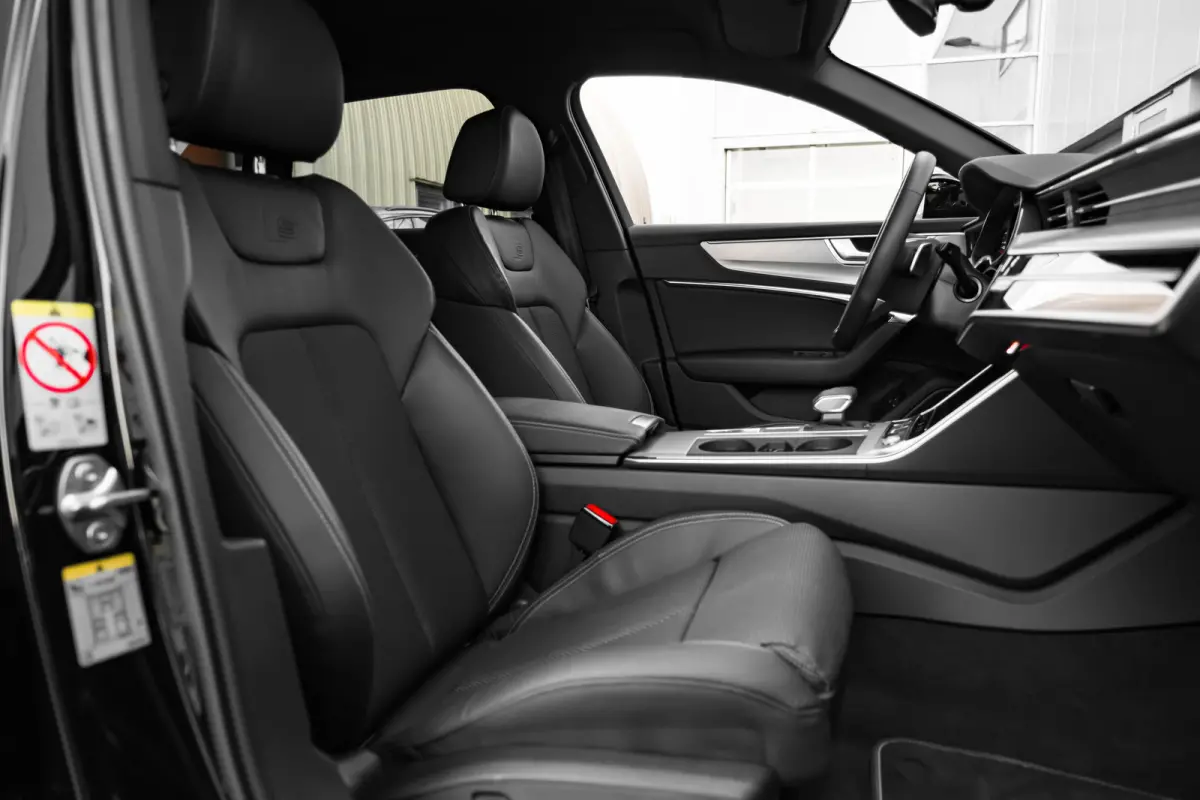 50 TFSI e quattro S edition Competition 299PK | 360 camera | Soft Close | Elek. stoelen incl geheugen | Head-up Display | Stoelverw. voor en achter |
