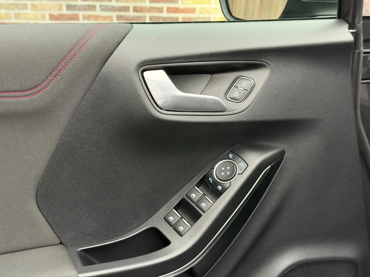 1.0 EcoBoost ST-Line X Camera Trekhaak Navigatie Lane assist