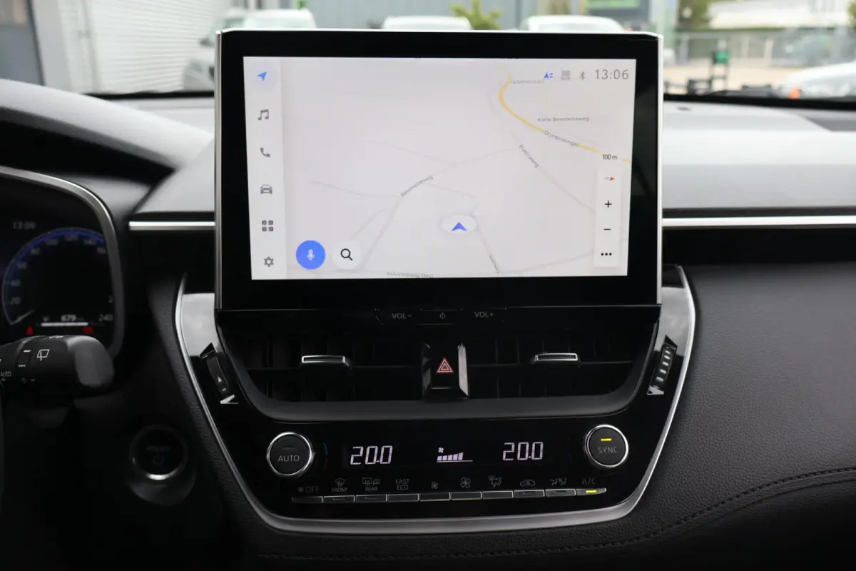 2.0 High Power Hybrid Active 1e Eigenaar | Volledig Onderh | NAP | BTW | Camera | Navi | Carplay | Bots | ACC | DAB | Keyless | Full Led