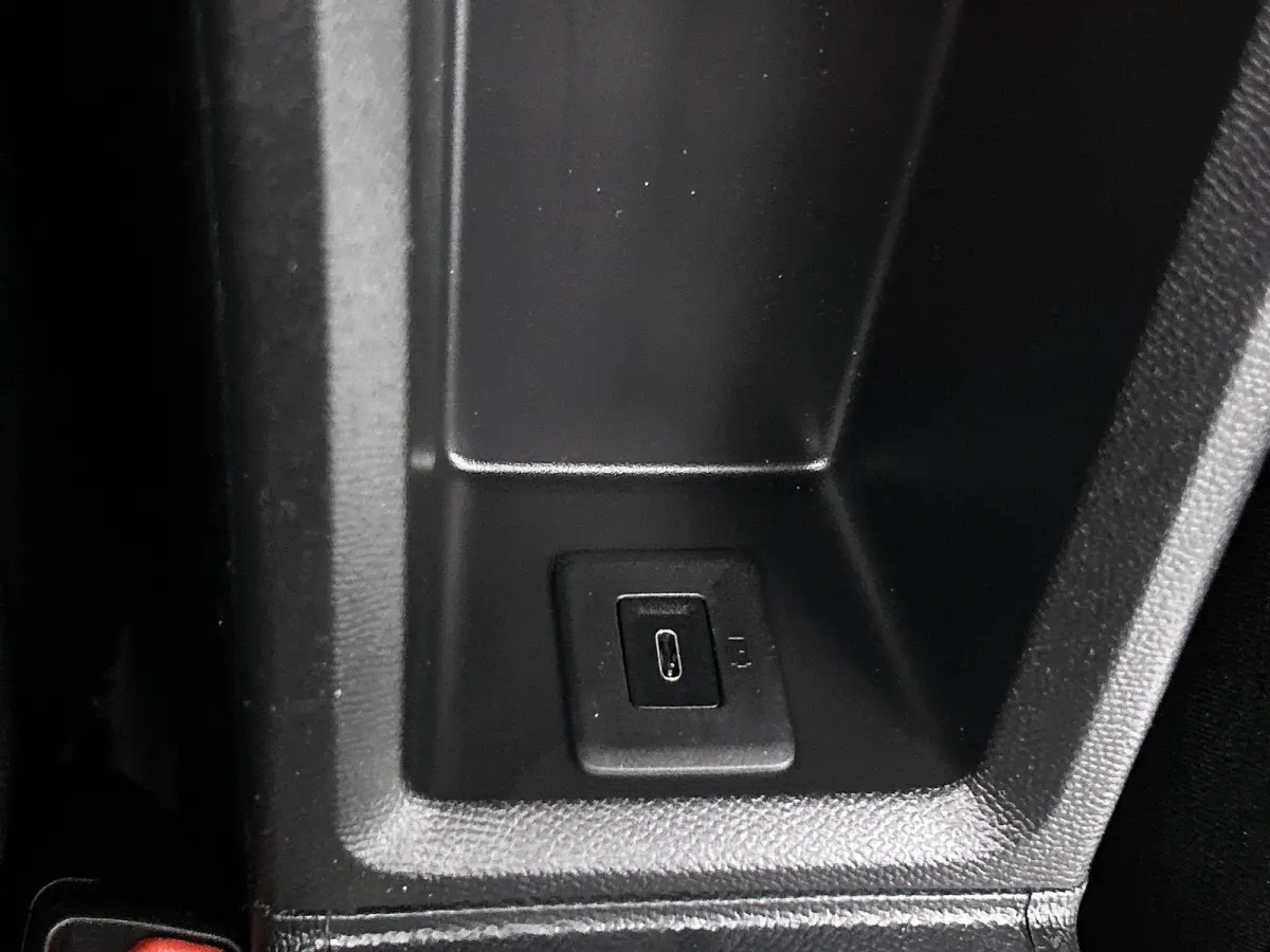 1.2 Hybrid Max 7p. 145pk Automaat | 8 Jaar Garantie | Navigatie | Camera | Climate Control | Cruise Control | 17"LMV | LED | Dodehoekdetectie | Apple Carplay/Android Auto |