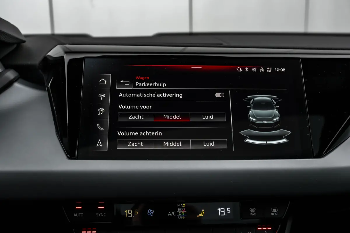 quattro 97 kWh 370 kW / 503 pk | Achterklep, automatisch bedienbaar | Audi sound system | Audi virtual cockpit